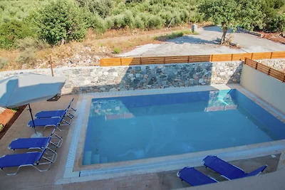 Attraktive Villa in Bali, Kreta mit privatem...