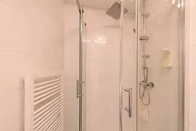 Studio Martina mit Pool und Sauna