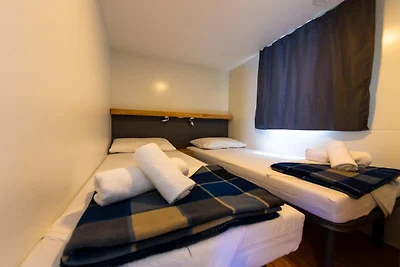 Klenovica Basis mit privater Terrasse