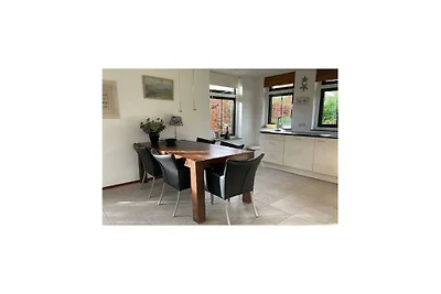 Ferienhaus in Schoorl mit Terrasse