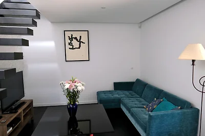 Moderne villa en huisje met zwembad