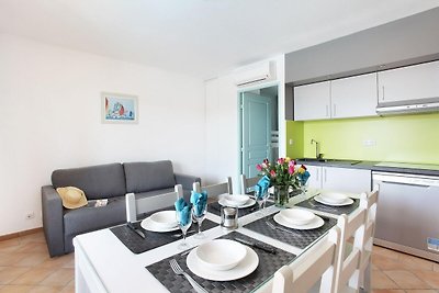 Appartement met AC bij prachtige kust