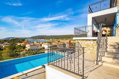 Ferienhaus mit 5 Schlafzimmer