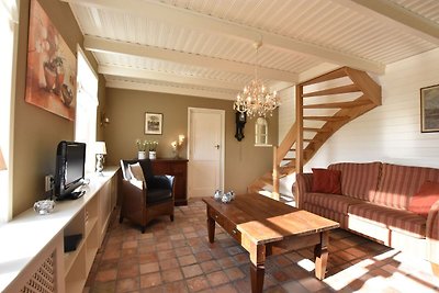 Modernes Ferienhaus in Sluis mit Garten