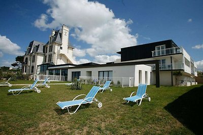 Gemütliche Wohnung am Strand mit Meerblick