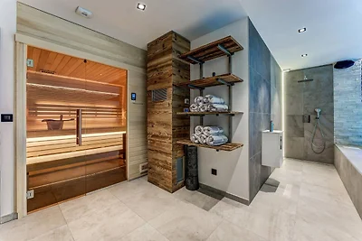 Stunning chalet incl. bkfast & cleaning...