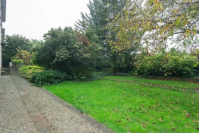 Uriges Appartement mit Garten in Stagno...