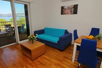 Apartments Kula - One-Bedroom Apartment with ...