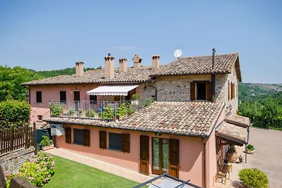 Splendida villa a Urbino con Piscina privata