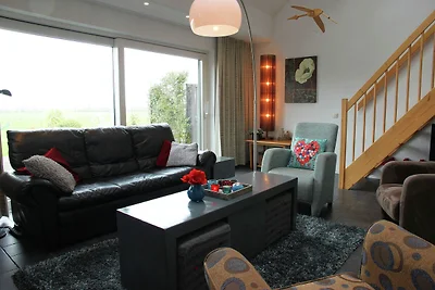 Luxuriöses Ferienhaus am Waldrand in Langweer