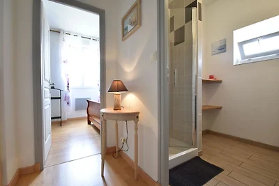 Modernes Ferienhaus mit Terrasse