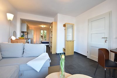 Moderne Ferienwohnung mit Garten in Wismar