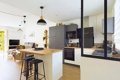 Apartment in Les Sables mit Pool und Strand