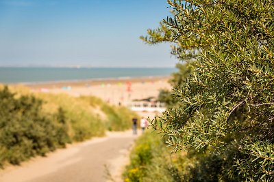 Moderne Lodge mit Waschmaschine, Strand in...