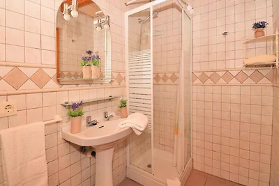 Haus in Maria de la Salut mit Terrasse