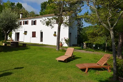 Casa di campagna Cà Bianca a Montefiore Conca