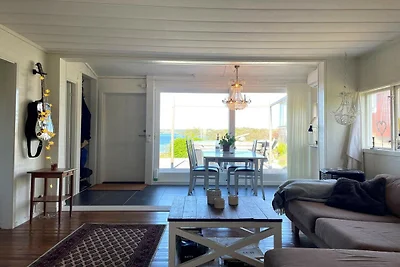 5 Personen Ferienhaus in Trollhättan