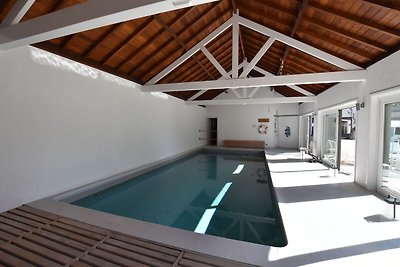 Charmante Villa mit privatem Swimmingpool in...
