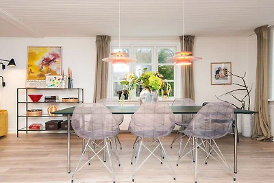 Naturerlebnis: Zugang zu Wald und See