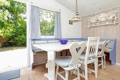 6 Personen Ferienhaus in Asnæs-By Traum