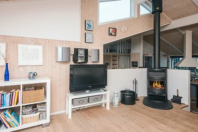 Maison de vacances pour 6 a Sjølund