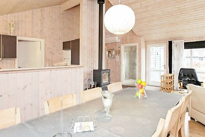 Gemütliches Ferienhaus in Sæby mit Sauna