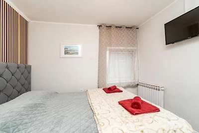 Bračić Premium Apartments with Outdoor Pool a...