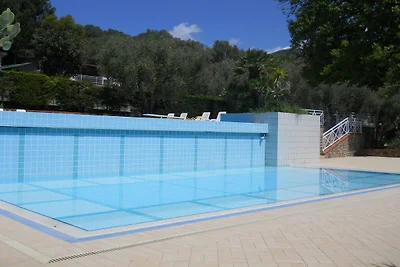 Geräumiges Ferienhaus in Palinuro mit...