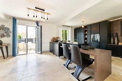 Elegante casa vacanze con giardino recintato