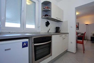 Ruhige Wohnung in Bibinje mit Garten und...