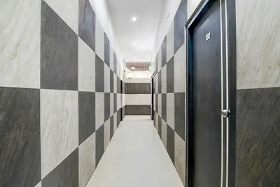 Collection O Minto Park Hotel Gardenia