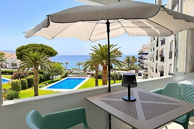 Ferienhaus in Nerja mit Meerblick & Pool