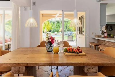 Villa in Los Monteros vlakbij het strand van...