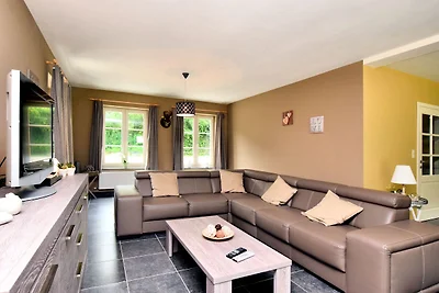 Ferienhaus in Hastiere in der Nהhe des Waldes