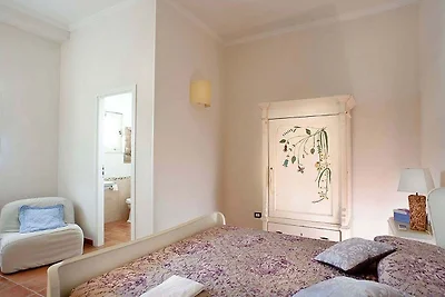 Moderna villa a Campanella-gianforma con pisc...