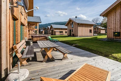 Geräumiges Chalet mit Whirlpool