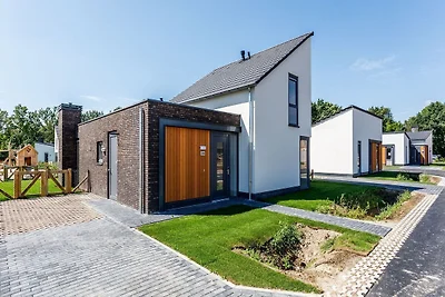 Moderne und Kinderfreundliche Villa in...