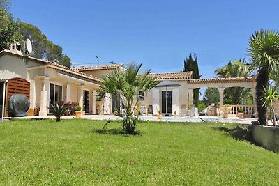 Modern villa in Puget sur Argens with private...