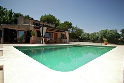 Gemütliches Ferienhaus mit privatem Pool in...