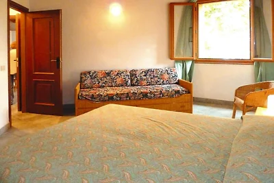 Wohnung in Rio nell Elba mit Garten