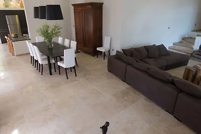 Erhabene Bastide mit privatem Pool