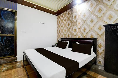 Hotel O Ambedkar Park Gorakhpur