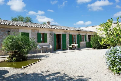 Gemütliches Ferienhaus mit Schwimmbad