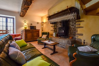 Ruhiges Ferienhaus mit Garten in Bonnemain,...