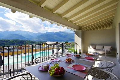 La terrazza sul lago