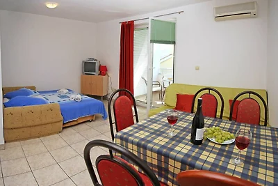 Apartments & Rooms Villa Petra - One Bedroom ...