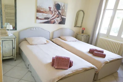 Villa Christine mit Pool und Aussicht