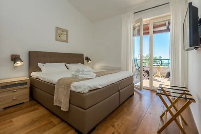 Villa mit Meerblick in Kaštelir