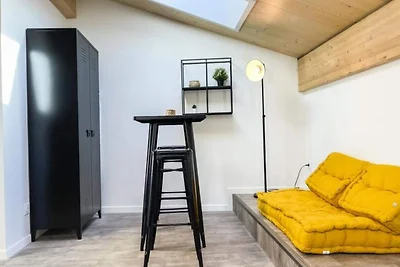 Renoviertes Apt. mit Stein, AC für 2