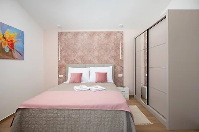 Villa met privézwembad en zomerkeuken